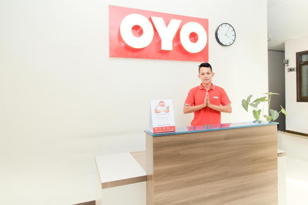 Oyo 204 Blessing Residence Sorabaya Extérieur photo