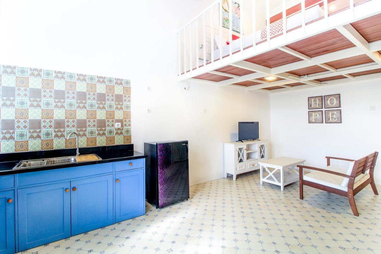 Oyo 204 Blessing Residence Sorabaya Extérieur photo