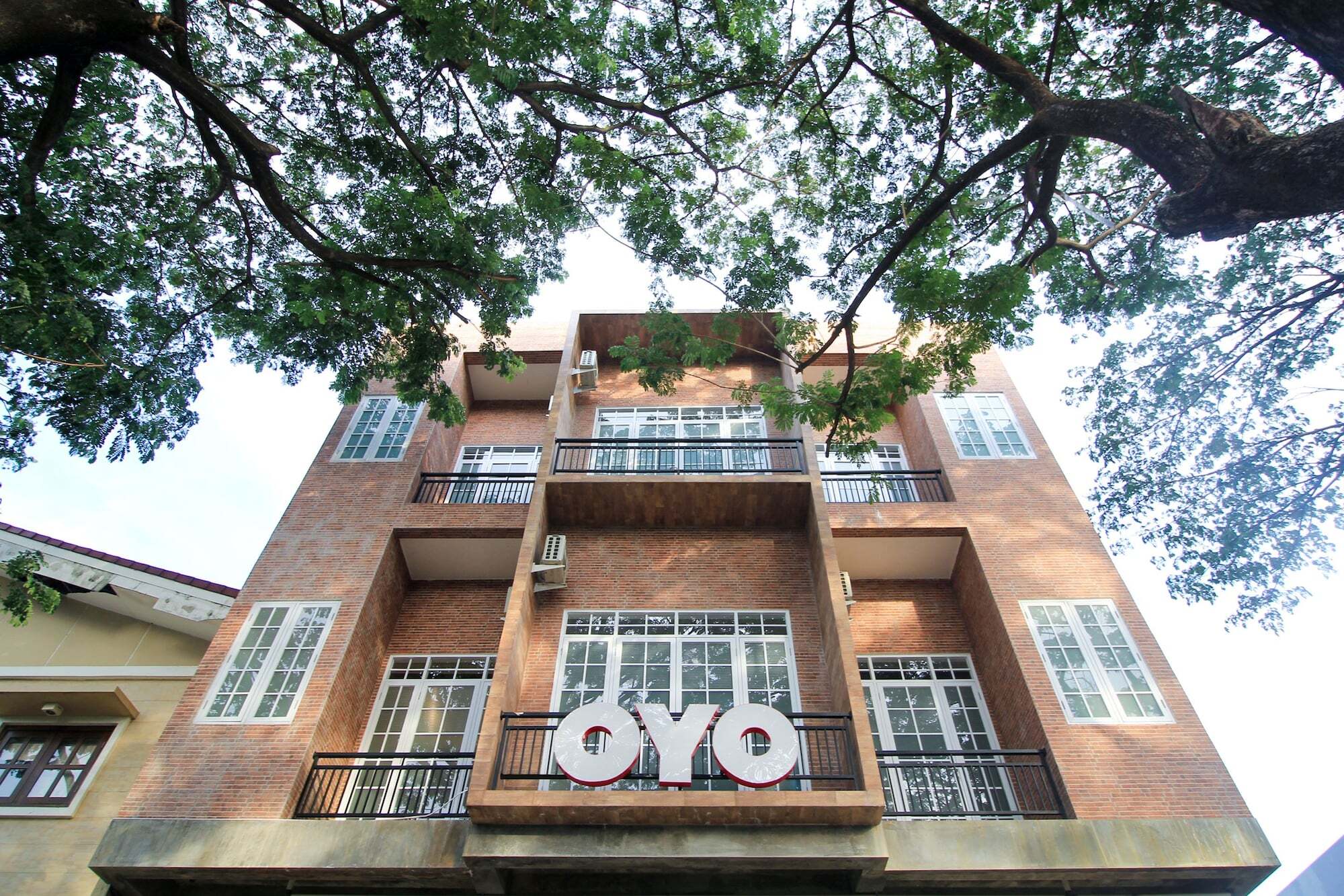 Oyo 204 Blessing Residence Sorabaya Extérieur photo